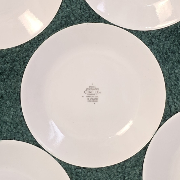 Corelle Vitrelle MEMPHIS Block Red Yellow Blue Green Dessert Bread 5 Plates 6.75 - Picture 4 of 5